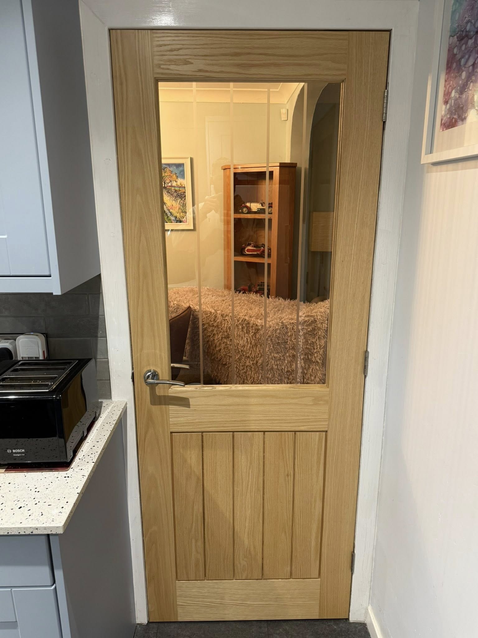 610x1981x35mm (24") Cottage Oak Clear Glass with Frosted Lines - Prefinished Internal Doors